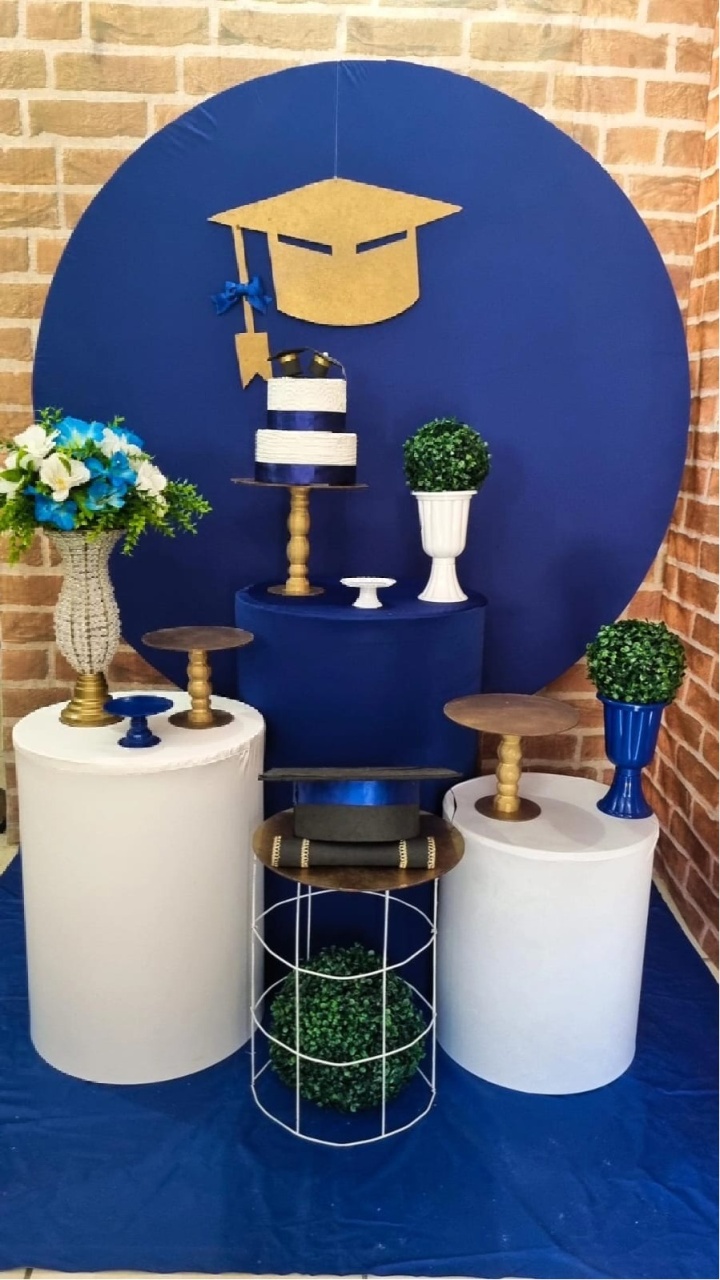 Formatura Azul Royal - Ouro - Tchumfestasdecoracoes