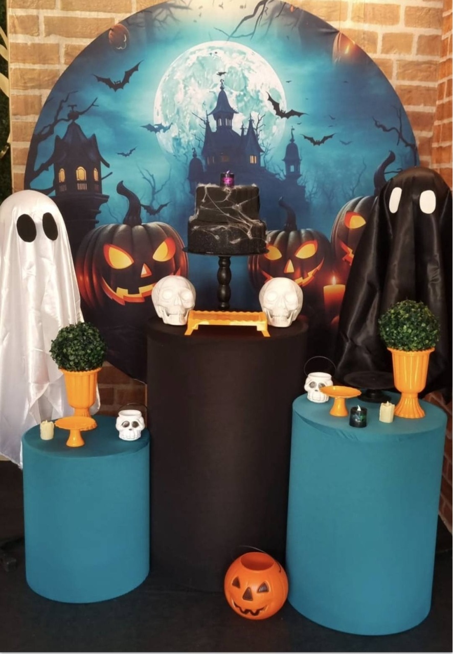 Halloween Castelo - Ouro - Tchumfestasdecoracoes