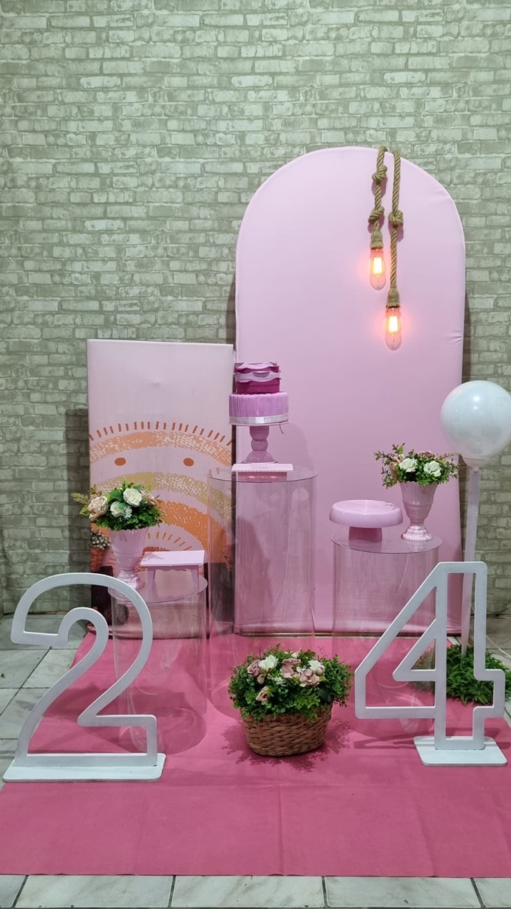 Rosa Boho Acrílico - Tchumfestasdecoracoes