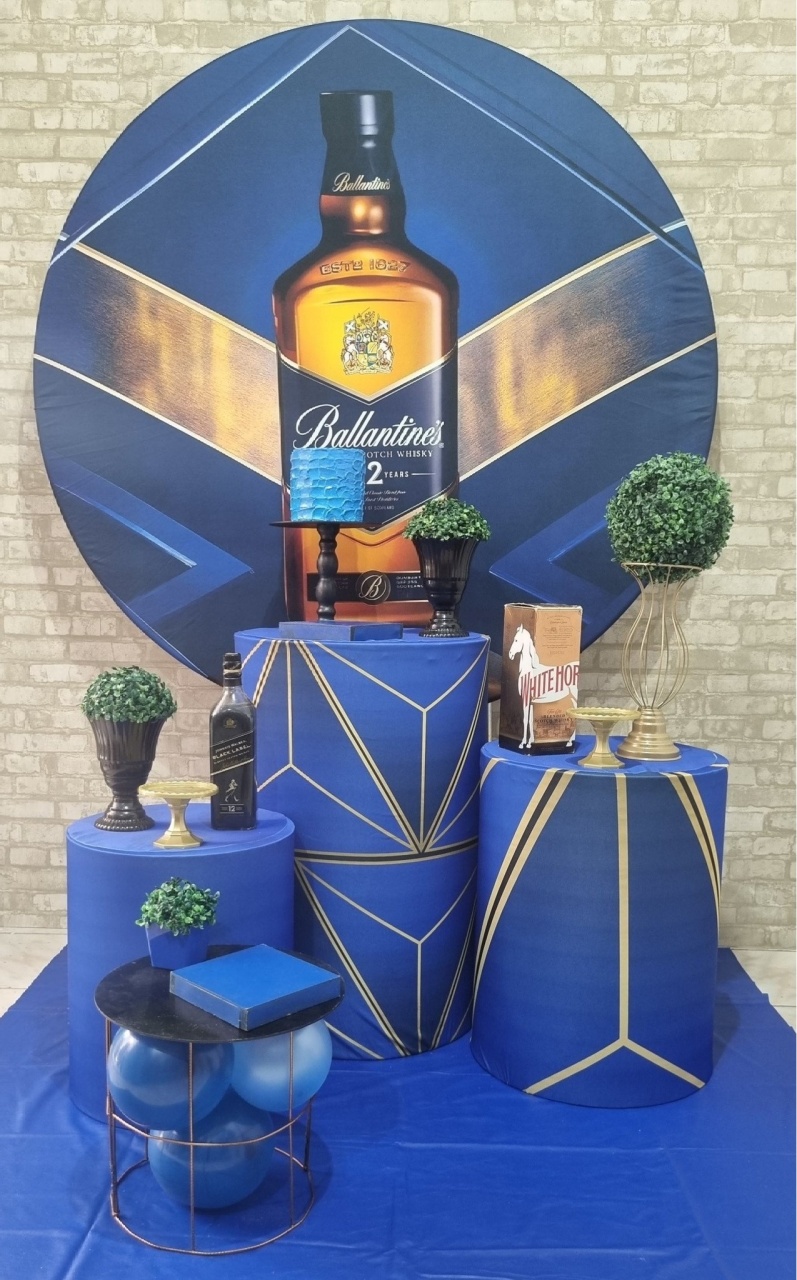 Ballantines  Whisky - Ouro - Tchumfestasdecoracoes