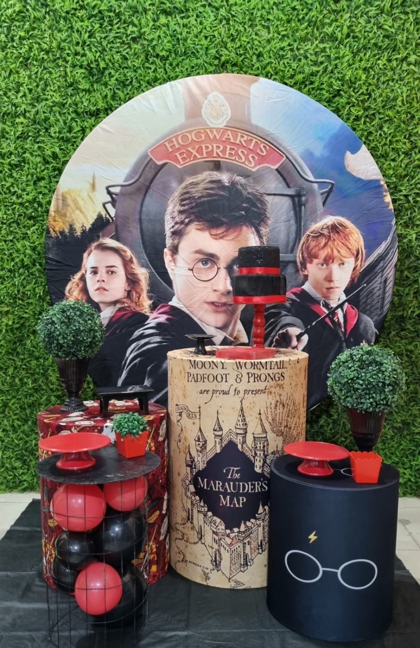 Harry Potter - Ouro - Tchumfestasdecoracoes