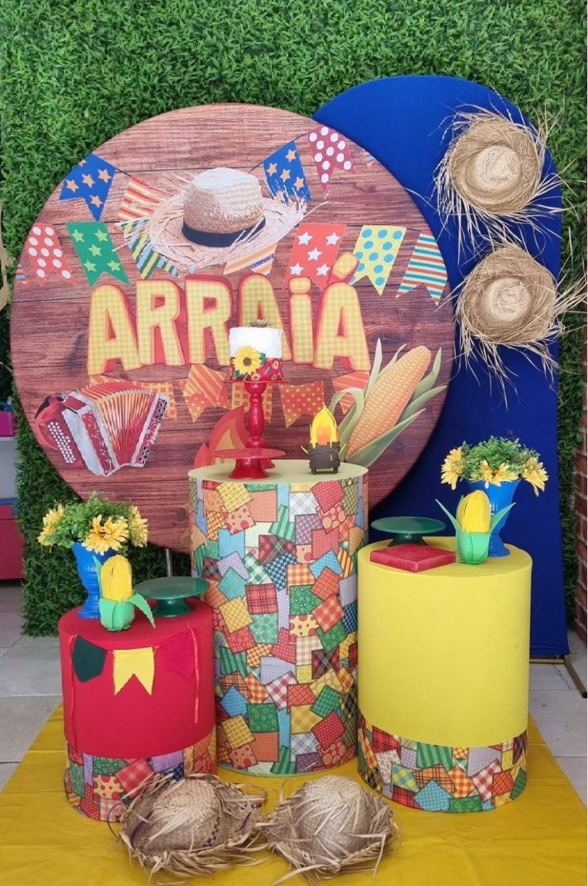 Arraial  - Composição - Tchumfestasdecoracoes