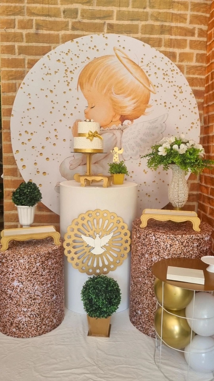 Batizado Anjinho - Ouro - Tchumfestasdecoracoes