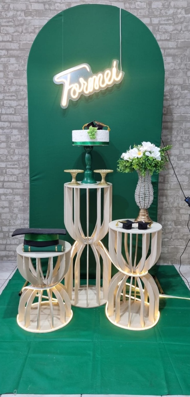 Formatura Verde Ampulhetas Leds - Composição - Tchumfestasdecoracoes