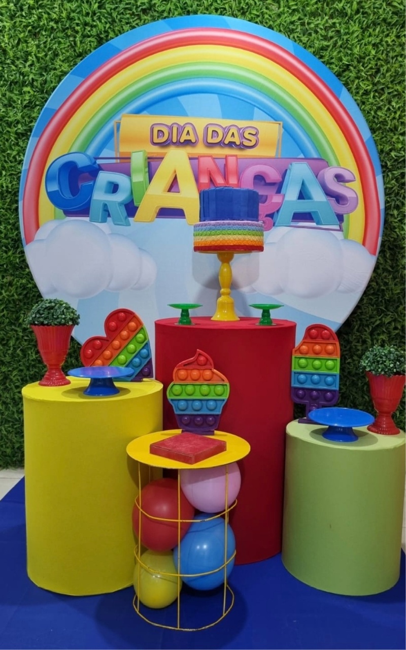 Dia das Crianças - Ouro - Tchumfestasdecoracoes