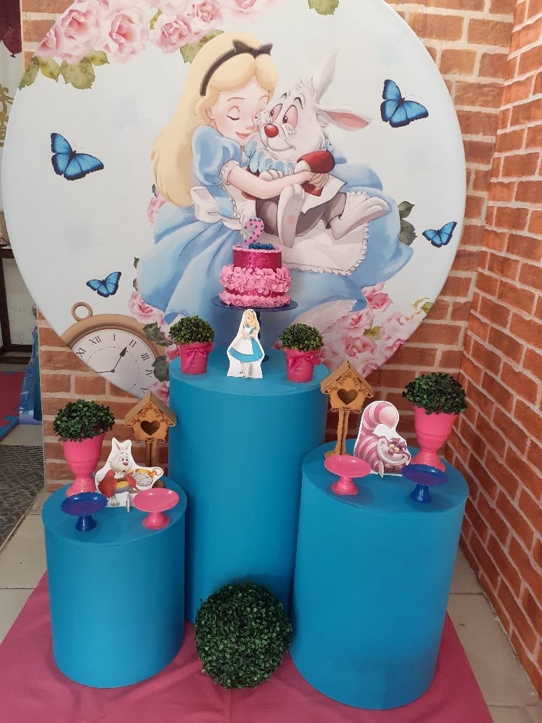 Alice - Ouro - Tchumfestasdecoracoes