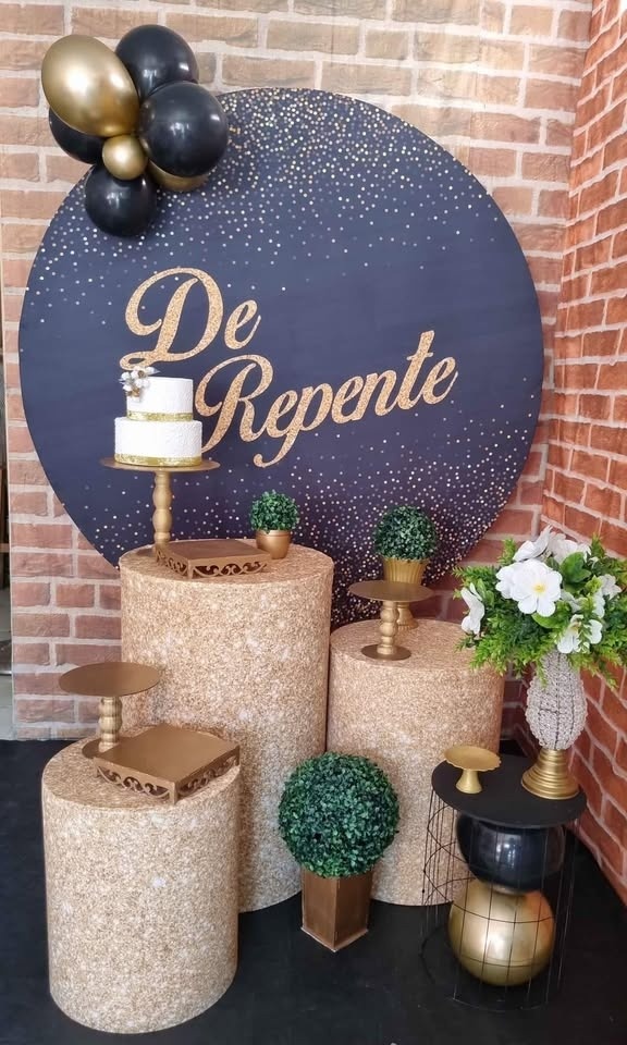 de Repente Preto E Dourado - Ouro - Tchumfestasdecoracoes