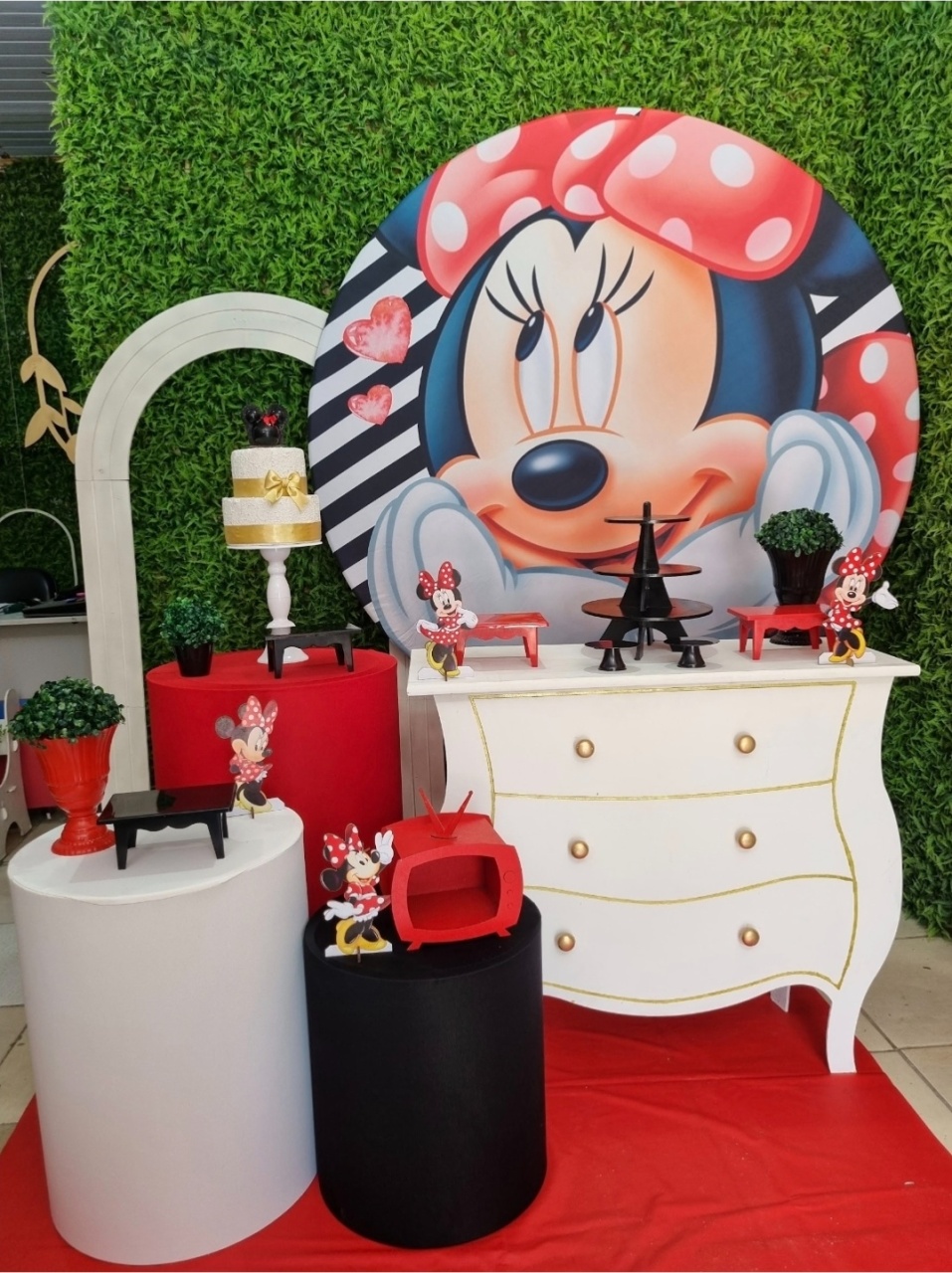 Minnie Vermelha Ii - Tchumfestasdecoracoes