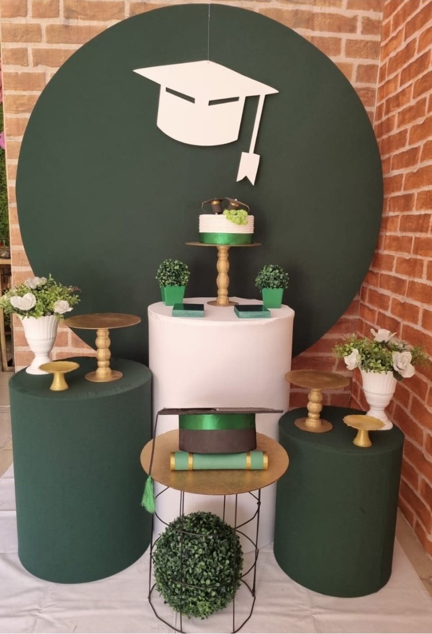 Formatura Verde  - Ouro - Tchumfestasdecoracoes