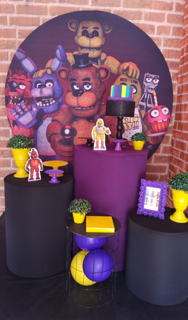 Animatronics - Ouro - Tchumfestasdecoracoes