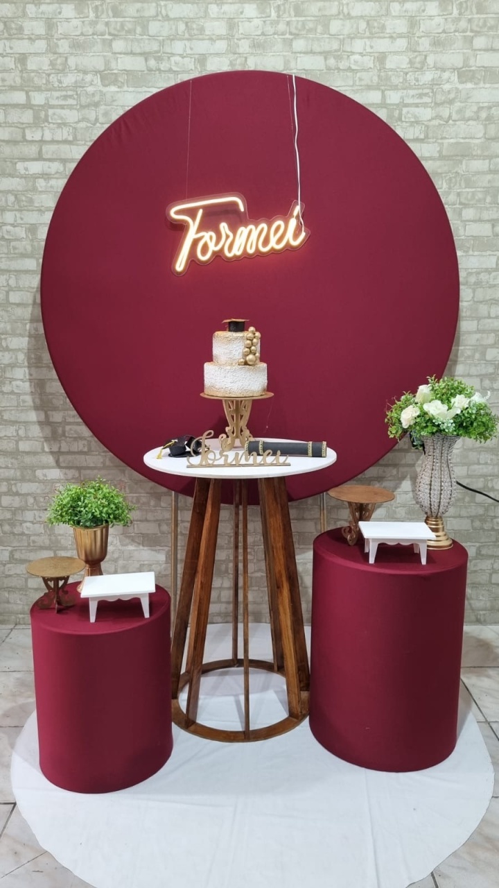 Formei Marsala Composição - Mesa Cone  - Tchumfestasdecoracoes