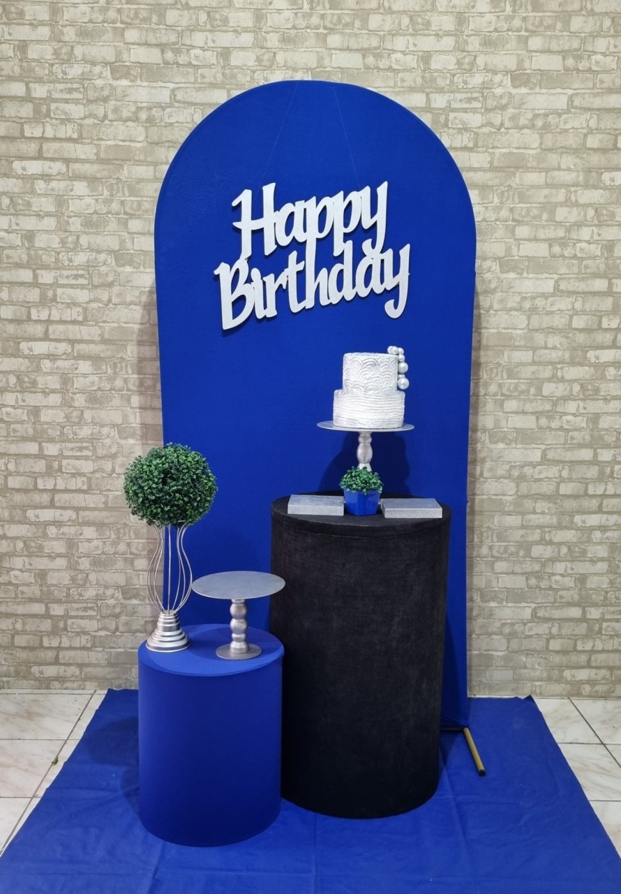 Happy Birthday Azul Royal E Prata -  Composição - Tchumfestasdecoracoes