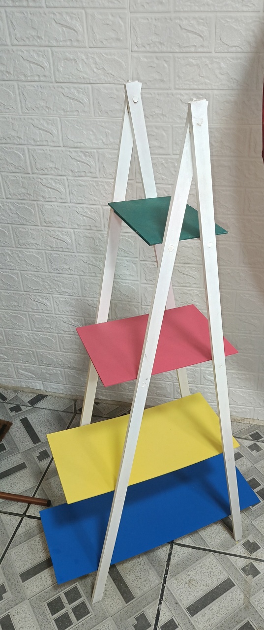 Escada de Chão de Mdf Colors - Mandy Decor Festas
