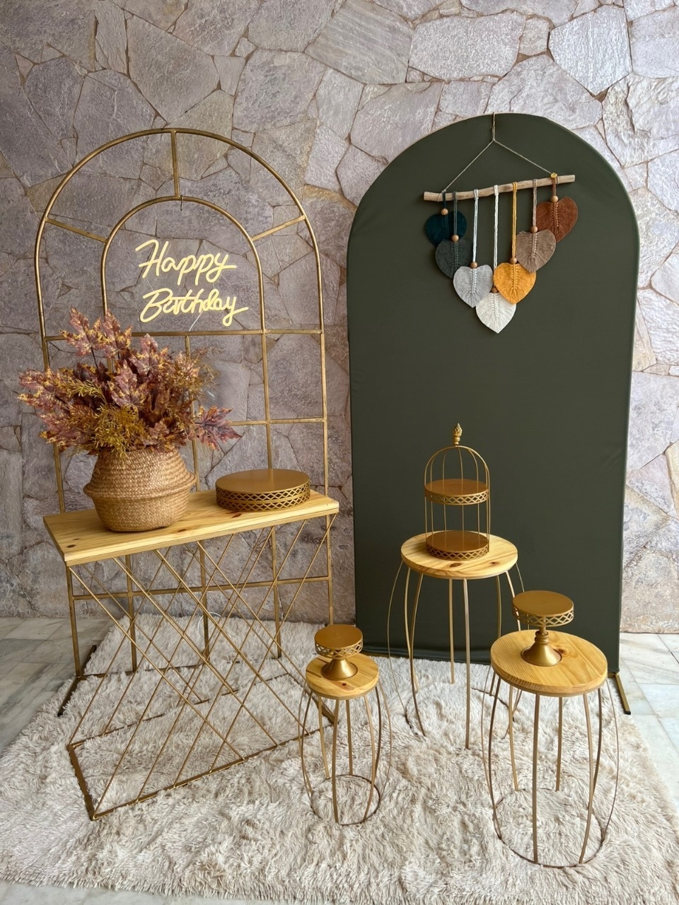 Janela Com Painel Verde E Macramê - kitfestabh