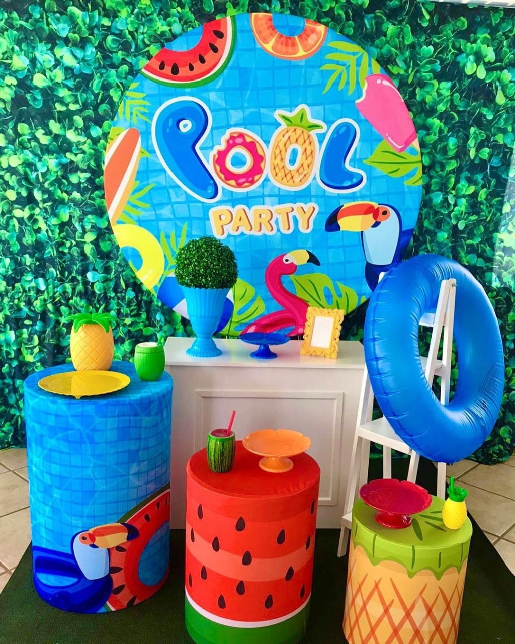 Pool Party - kitfestabh