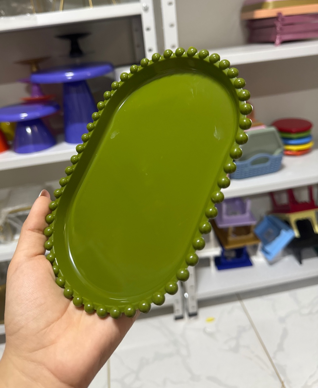 Mini Bandeja Oval Bolinhas Verde Oliva - Mini Festas