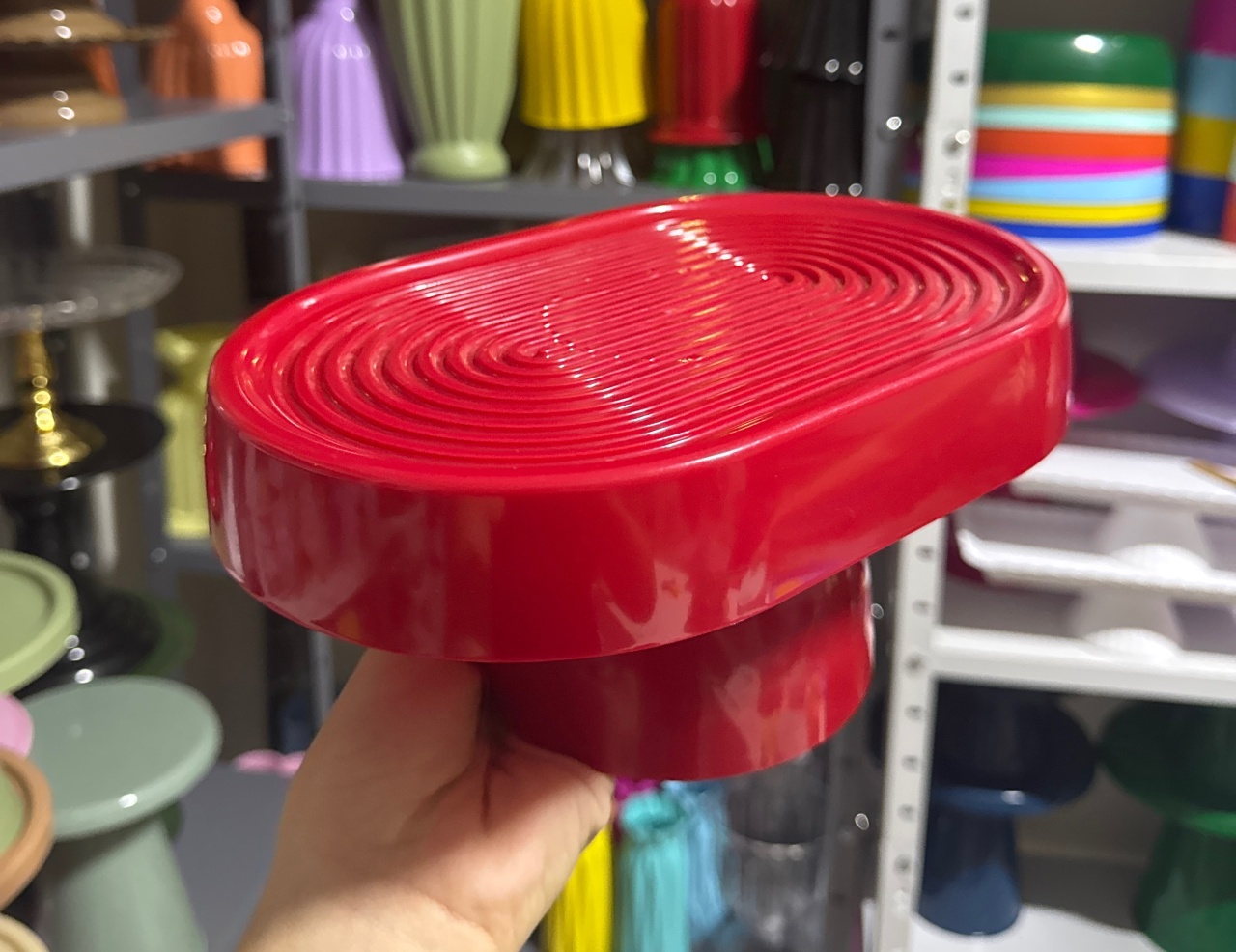 Boleira Caracol Oval Vermelha - Mini Festas