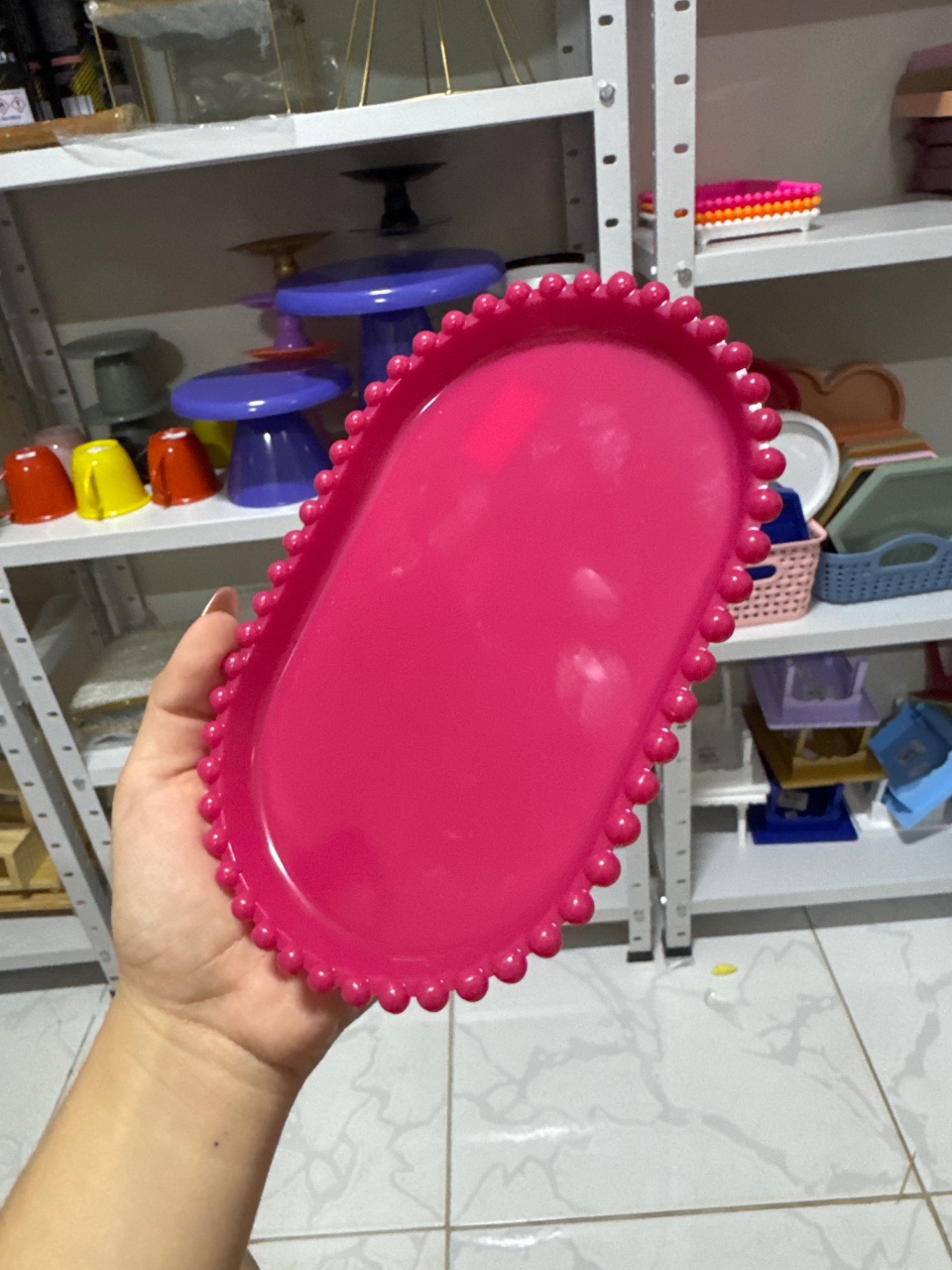 Mini Bandeja Oval Bolinhas Rosa Escuro - Mini Festas