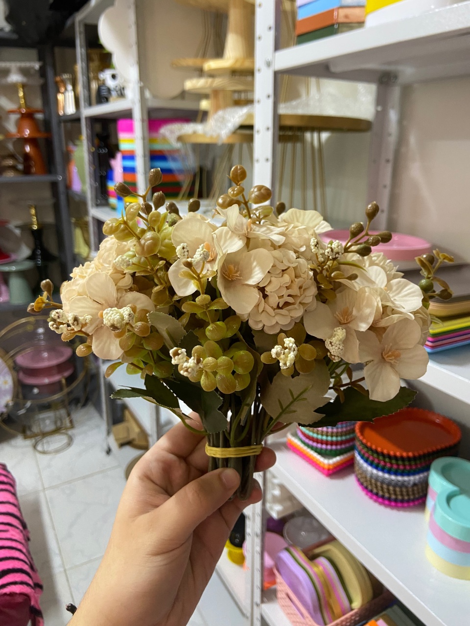Flores Bege 3 - Mini Festas