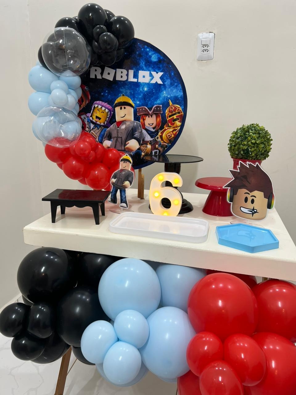 Kit Roblox - Mini Festas