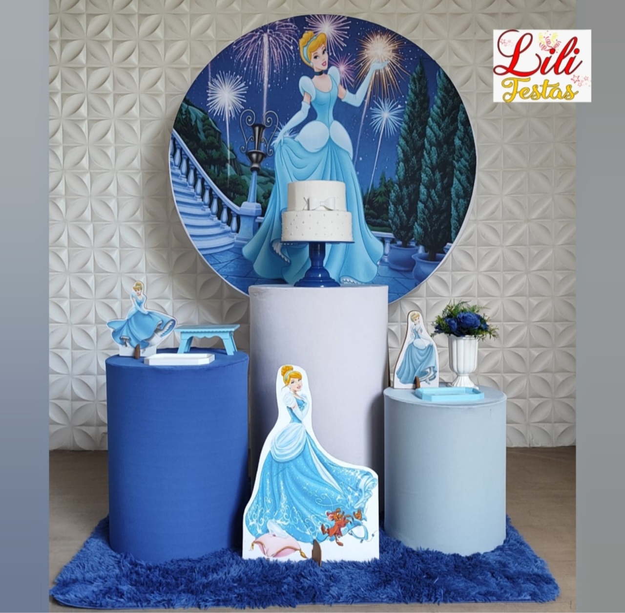 Cinderela  - LiliFestaspegueemonte