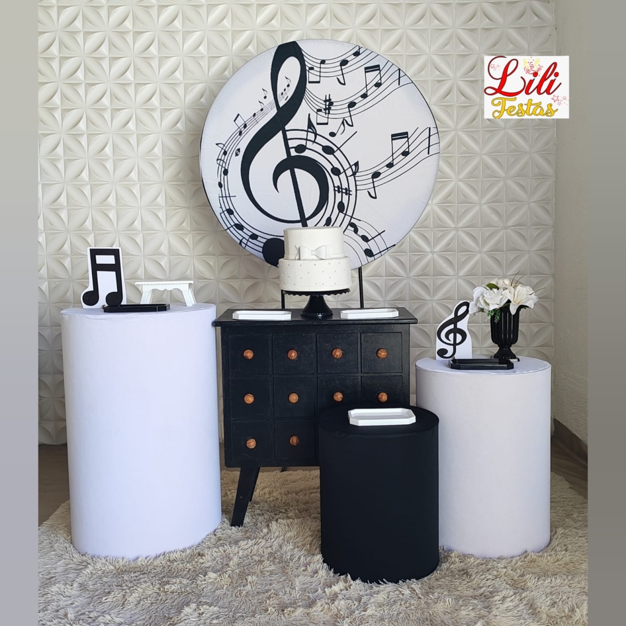 Música + Cômoda - LiliFestaspegueemonte