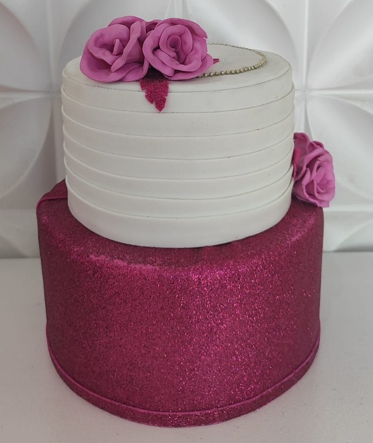 Bolo Fake Glitter Rosa Pink - LiliFestaspegueemonte