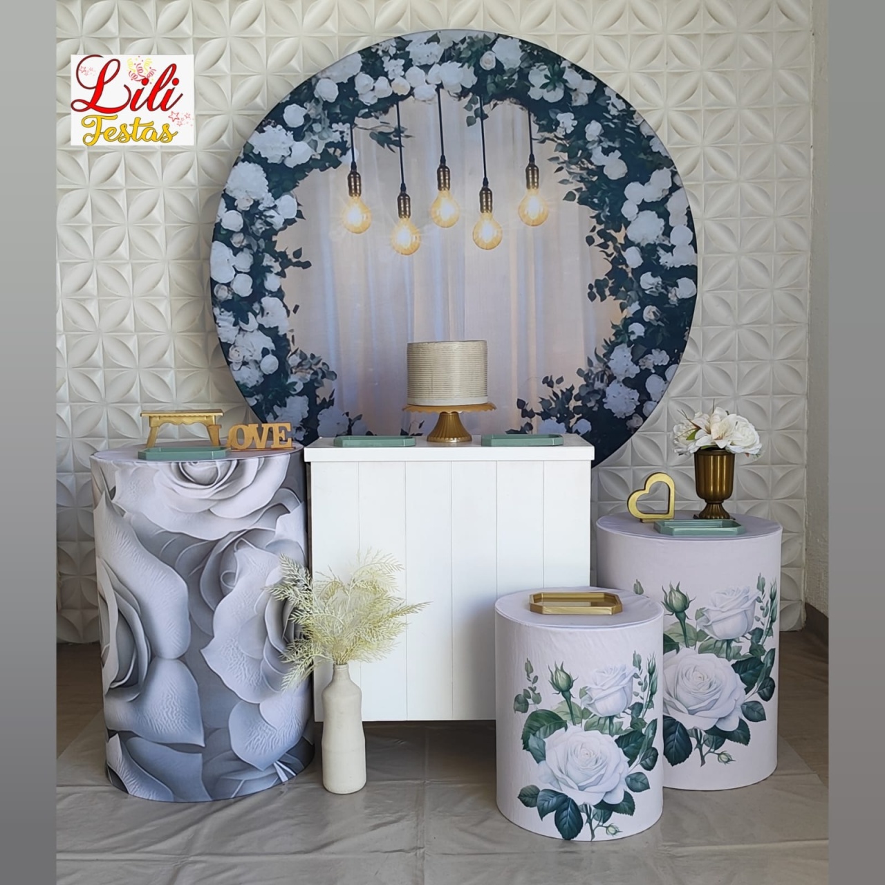 Floral Branco + Cômoda - LiliFestaspegueemonte