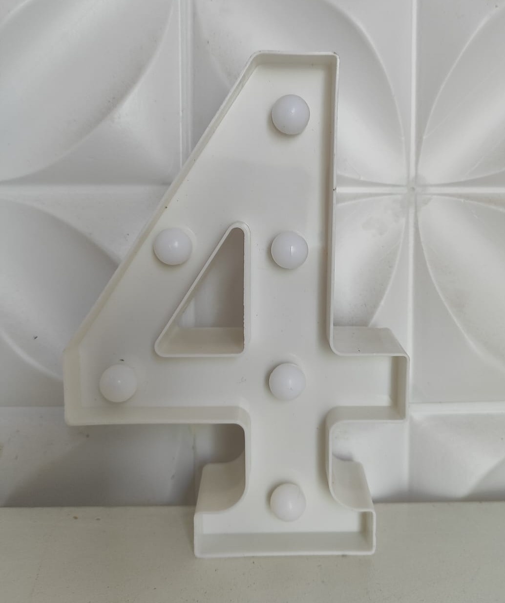  Led "4" Número    - LiliFestaspegueemonte