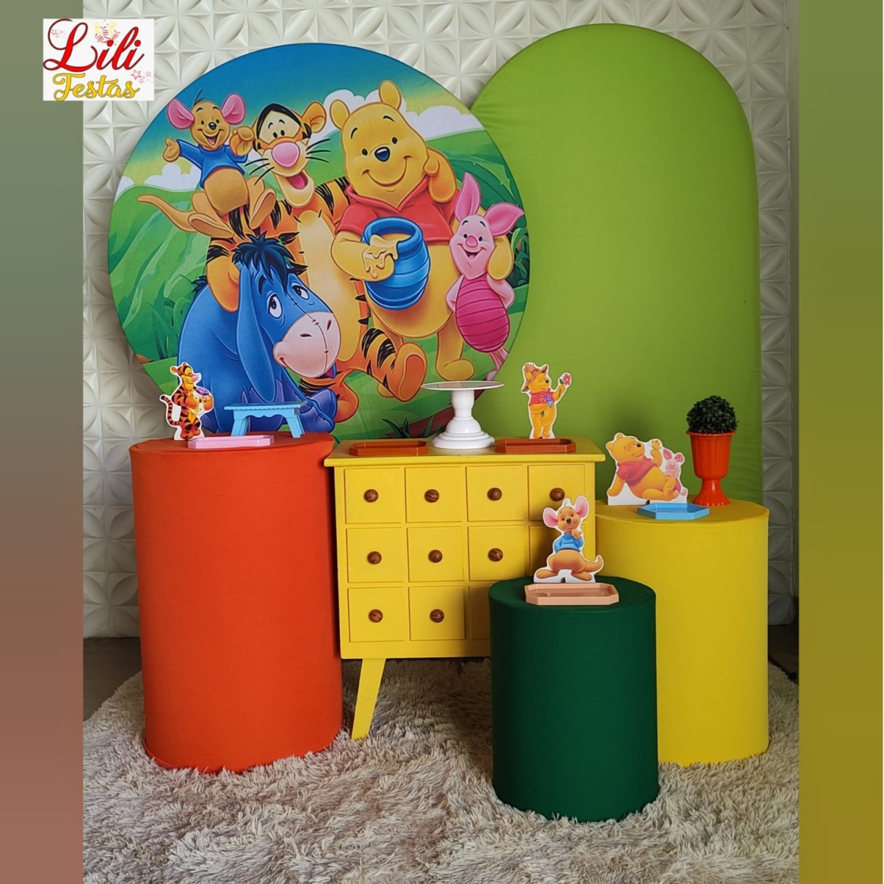 Ursinho Poo + Painel Lateral + Comoda - LiliFestaspegueemonte