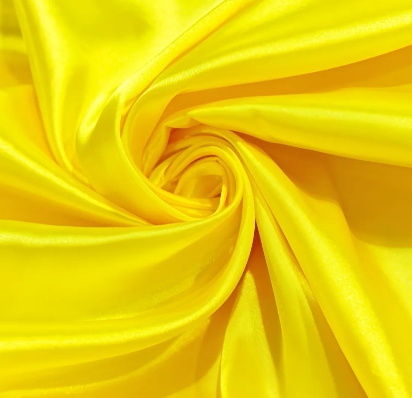 Toalha Amarela 1,00X1,00   - LiliFestaspegueemonte