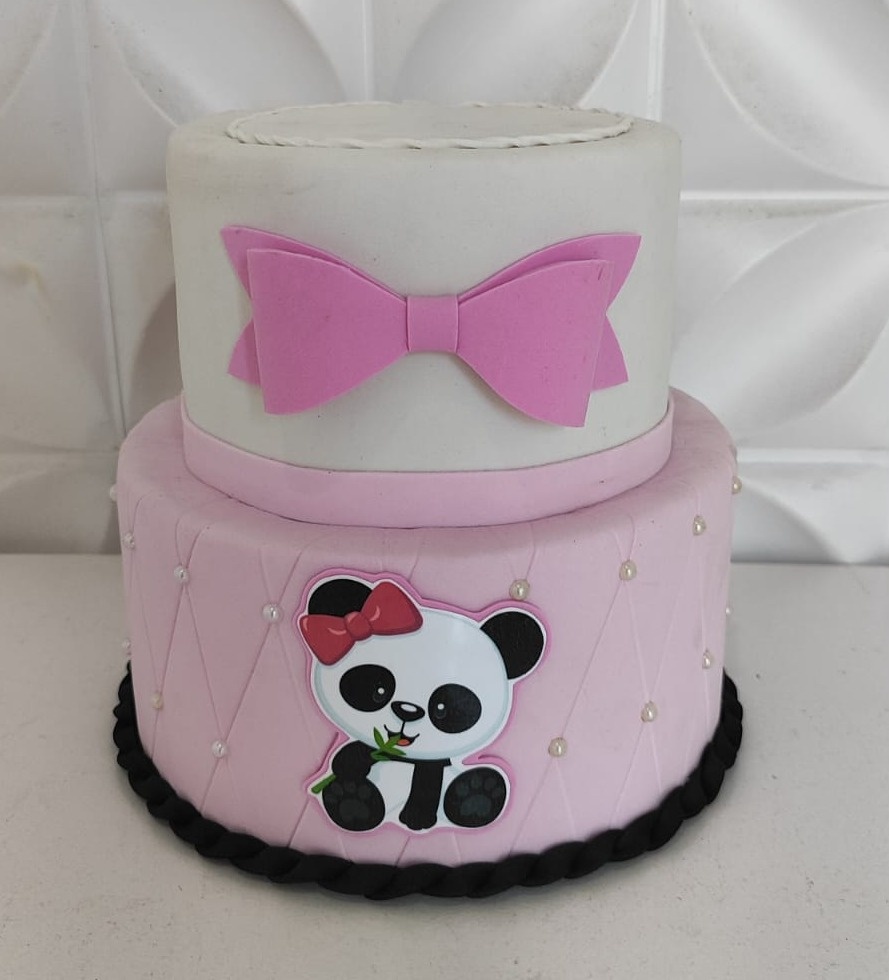 Bolo Fake Panda Rosa - LiliFestaspegueemonte