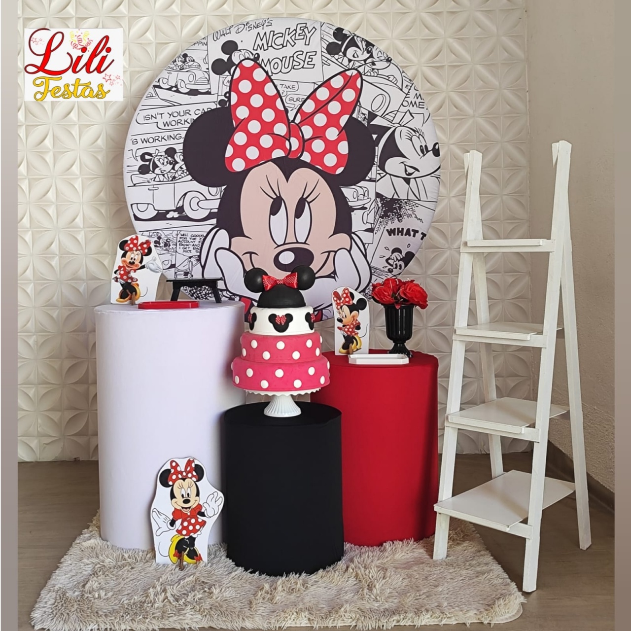 Minnie Vermelha + Escada - LiliFestaspegueemonte