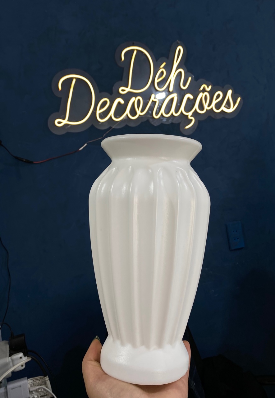Vaso Branco  - Déh Decorações 