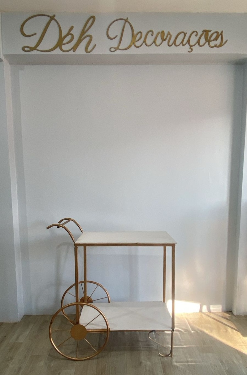 Mesa Carrinho - Déh Decorações 