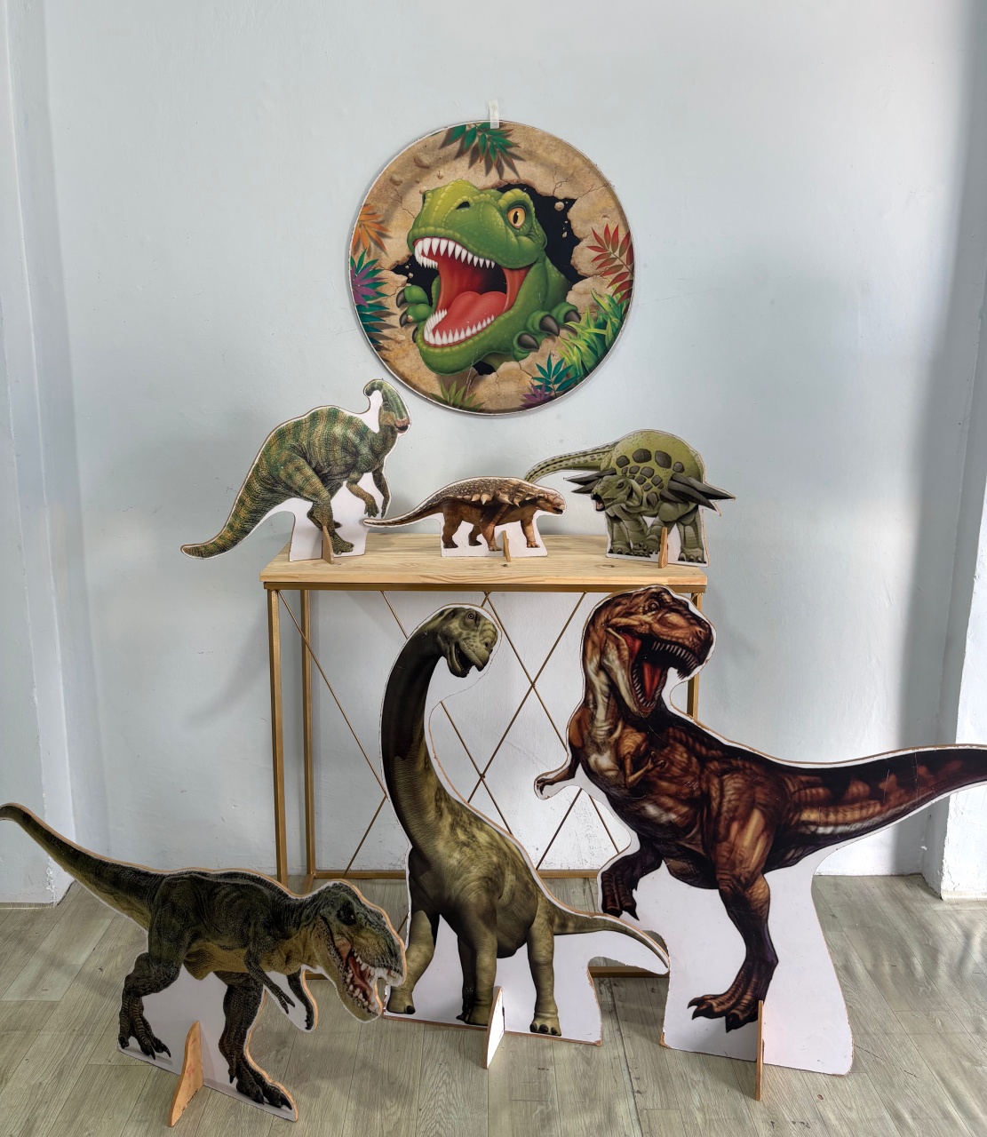 Displey Dinosauro - Déh Decorações 