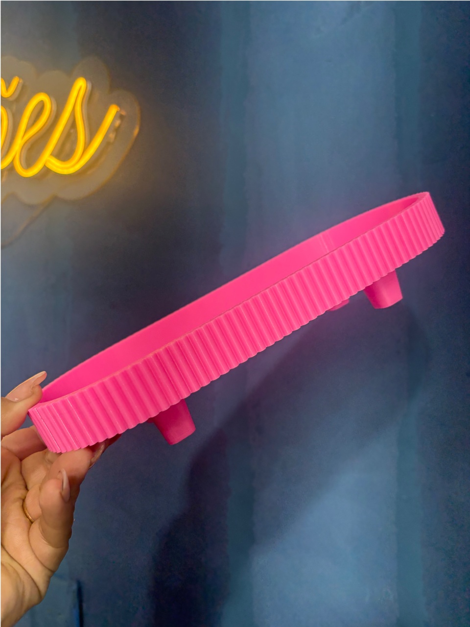 Bandeja Oval Com Pés Rosa - Déh Decorações 
