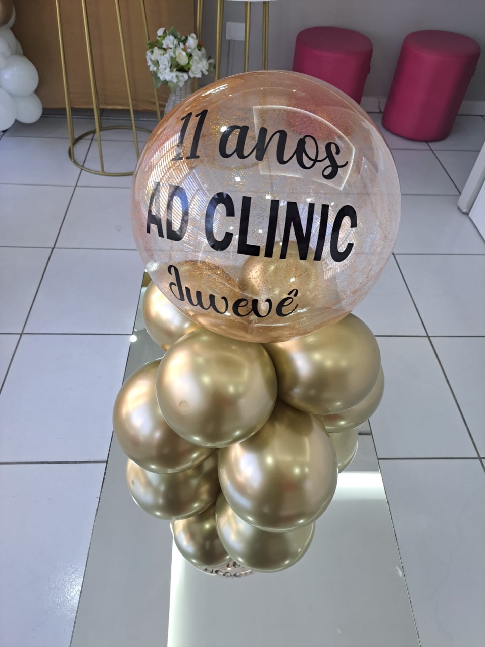 Arranjo de Balão Personalizado  - Déh Decorações 