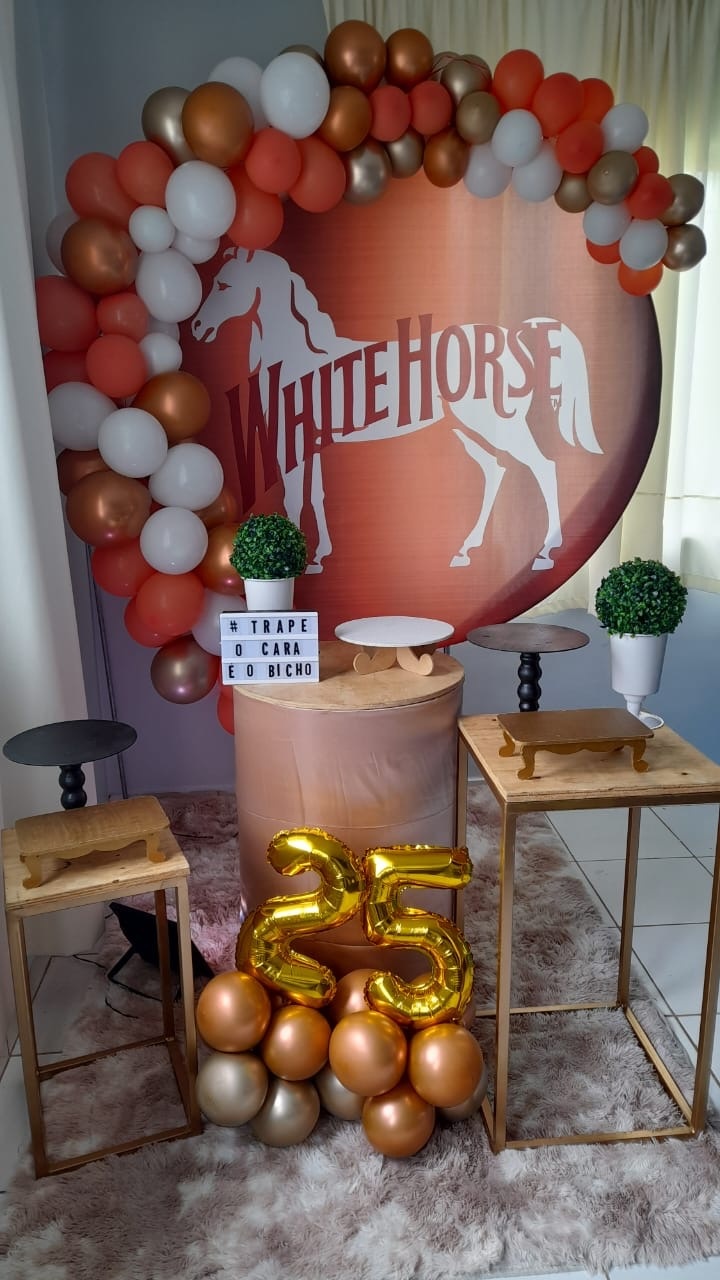 White Horse (Kit 2) - Déh Decorações 