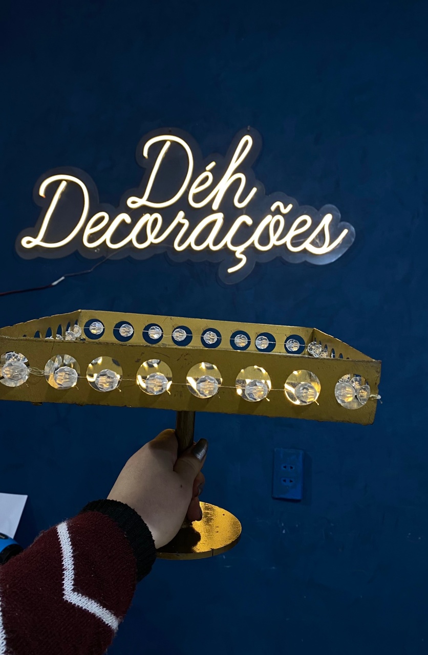 Bandeja Dourada Pedraria Espelhada Media - Déh Decorações 