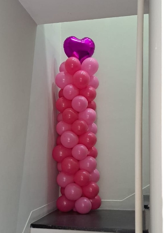Torre de Balão  - Déh Decorações 