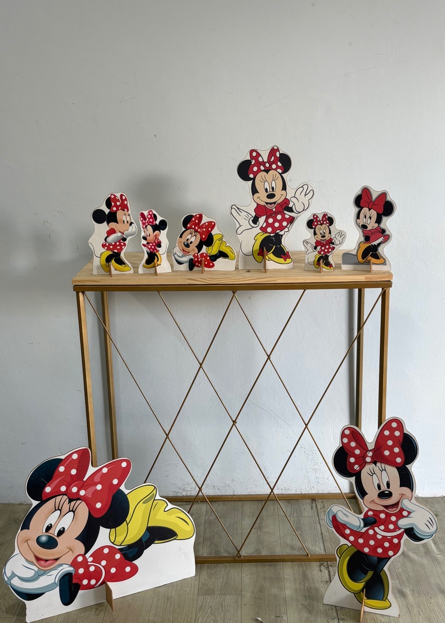 Displey Minnie Vermelha 2 - Déh Decorações 