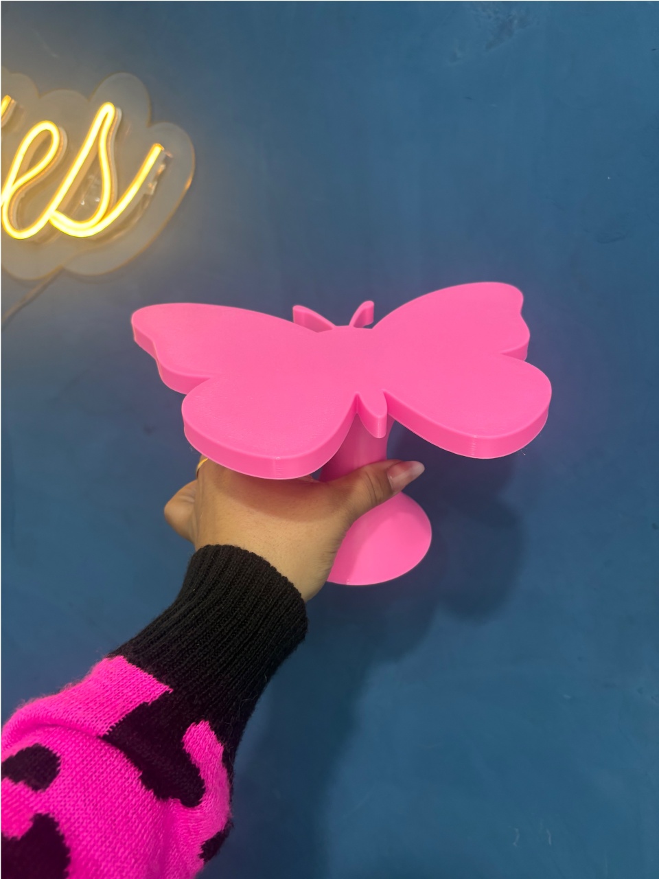 Bandeja Alta Borboleta Rosa - Déh Decorações 