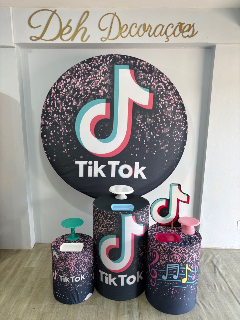 Tiktok  (Kit 1) - Déh Decorações 