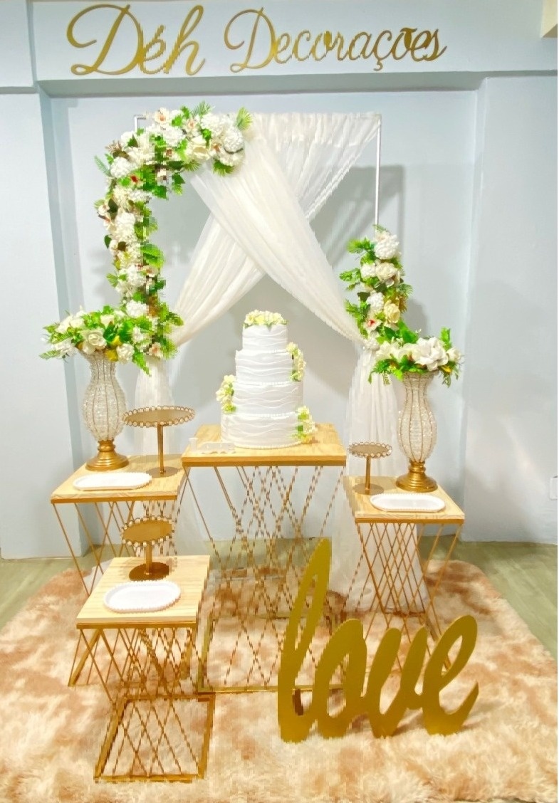 Casamento  Branco E Dourado  - Déh Decorações 