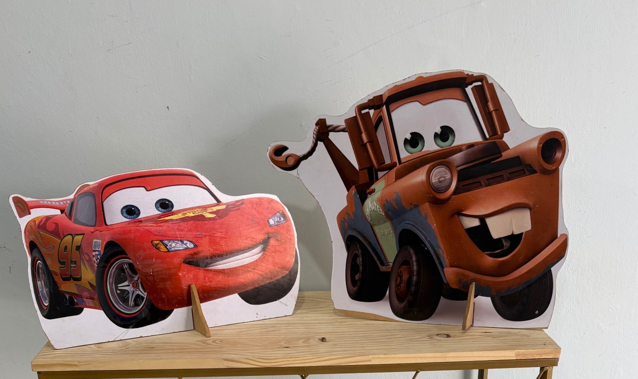 Displey Carros - Déh Decorações 