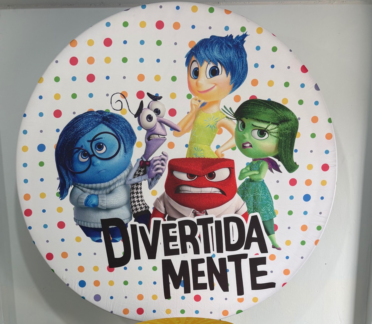 Capa Painel Divertidamente  - Déh Decorações 