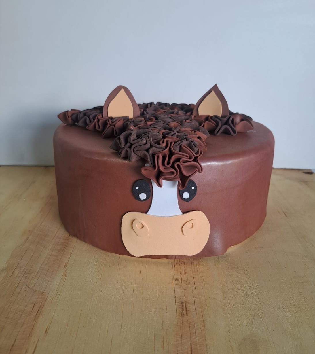 Bolo Fake Cavalo - Déh Decorações 