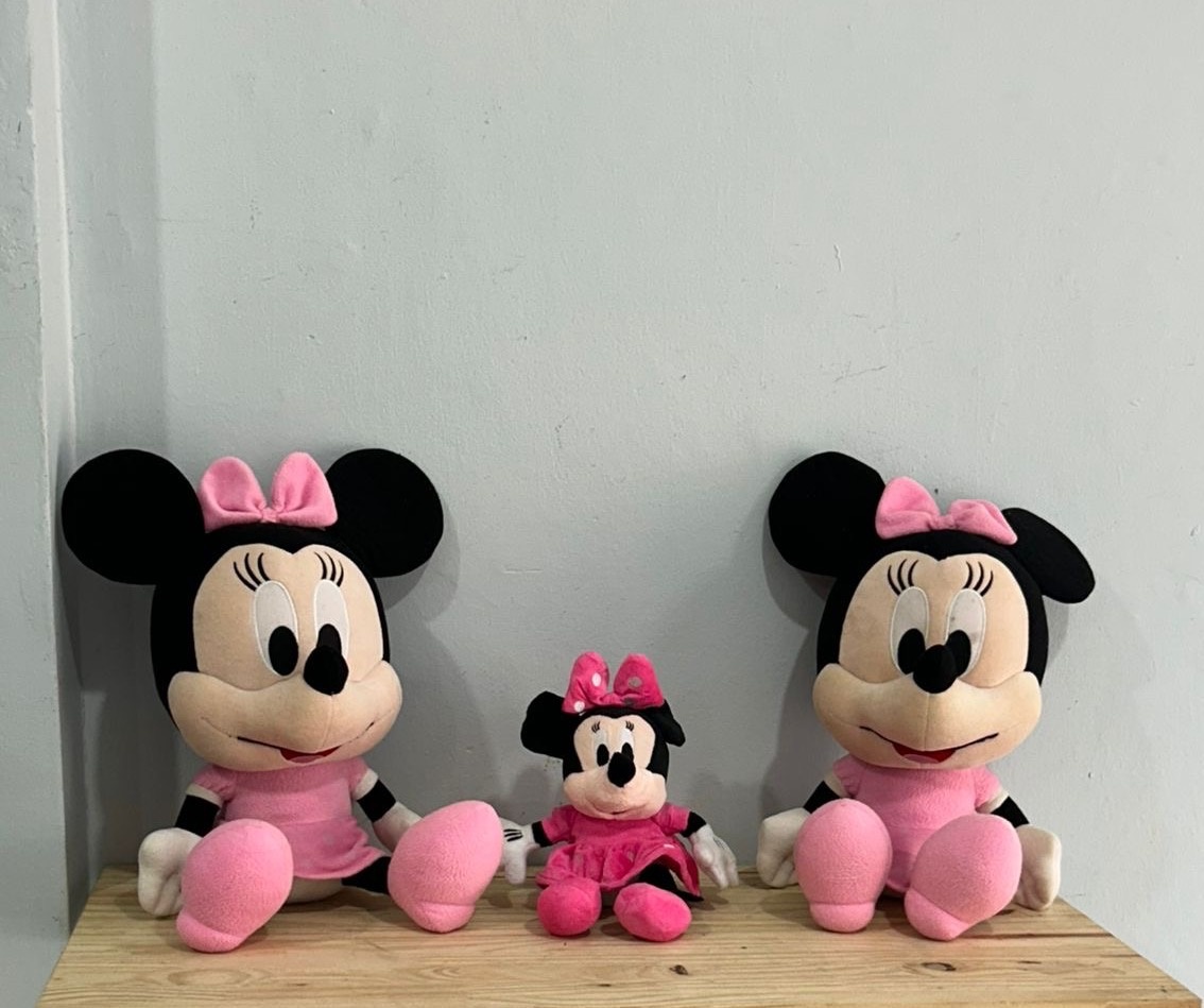 Pelúcia Minnie Rosa - Déh Decorações 
