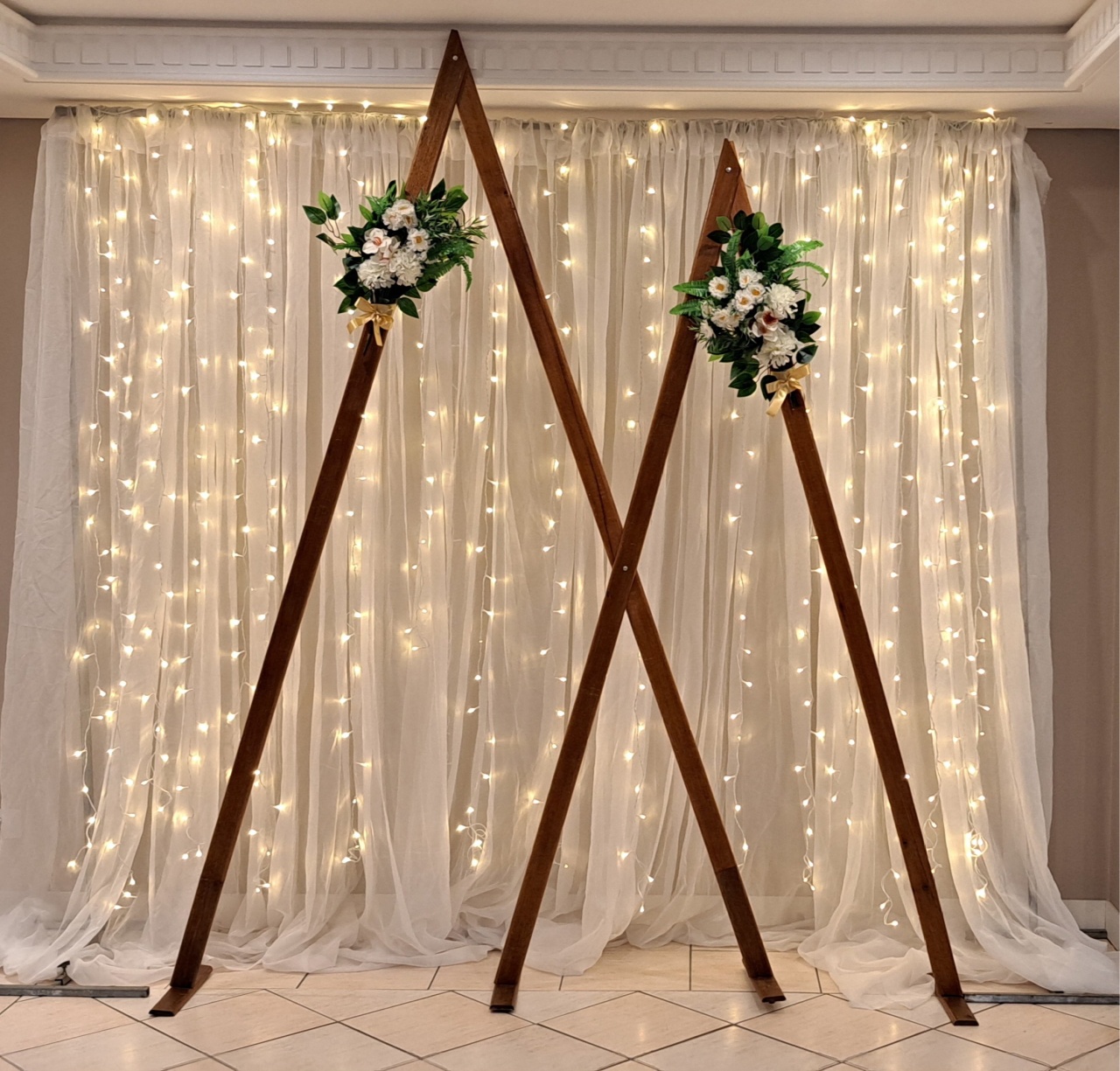 Painel Em M - Déh Decorações 